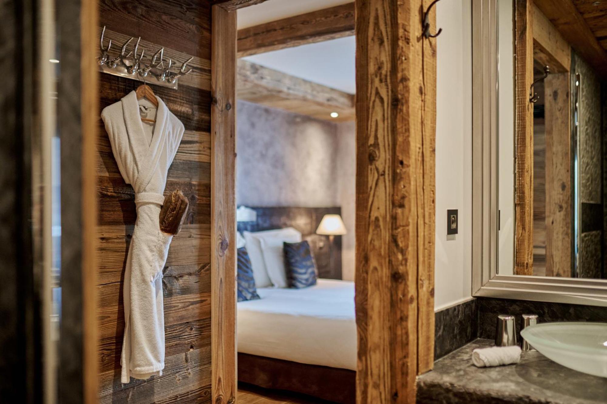 Les Suites - Maison Bouvier Тінь Екстер'єр фото